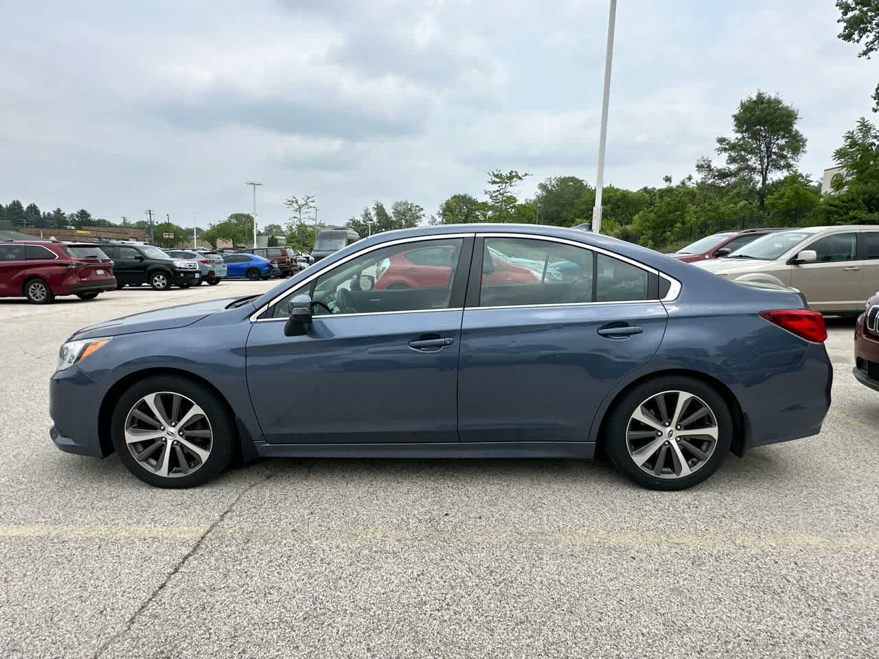 2017 Subaru Legacy Limited 13