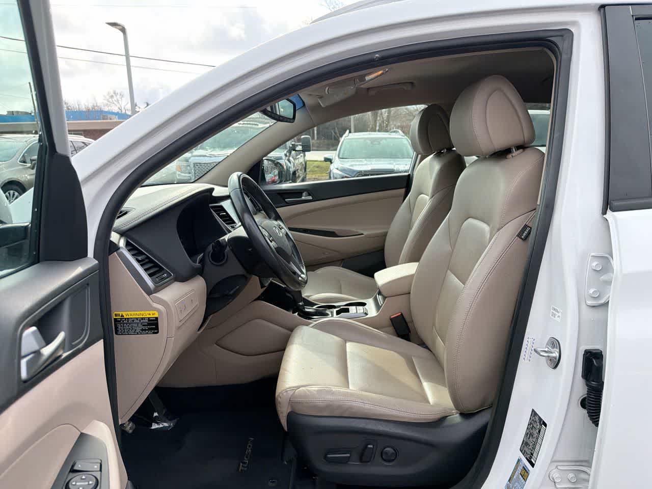 Thumbnail: 2017 Hyundai Tucson - 21