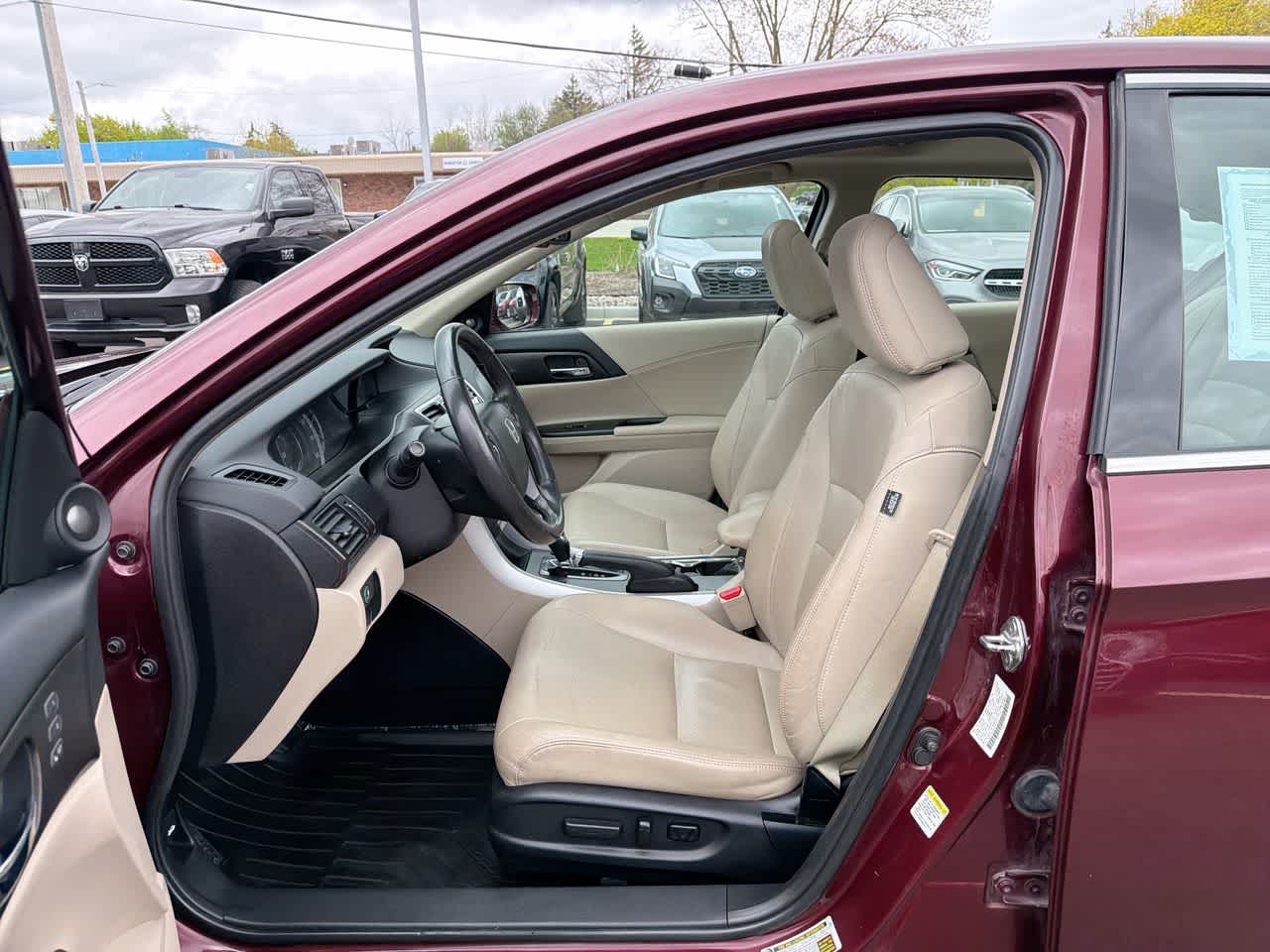 Thumbnail: 2013 Honda Accord - 21