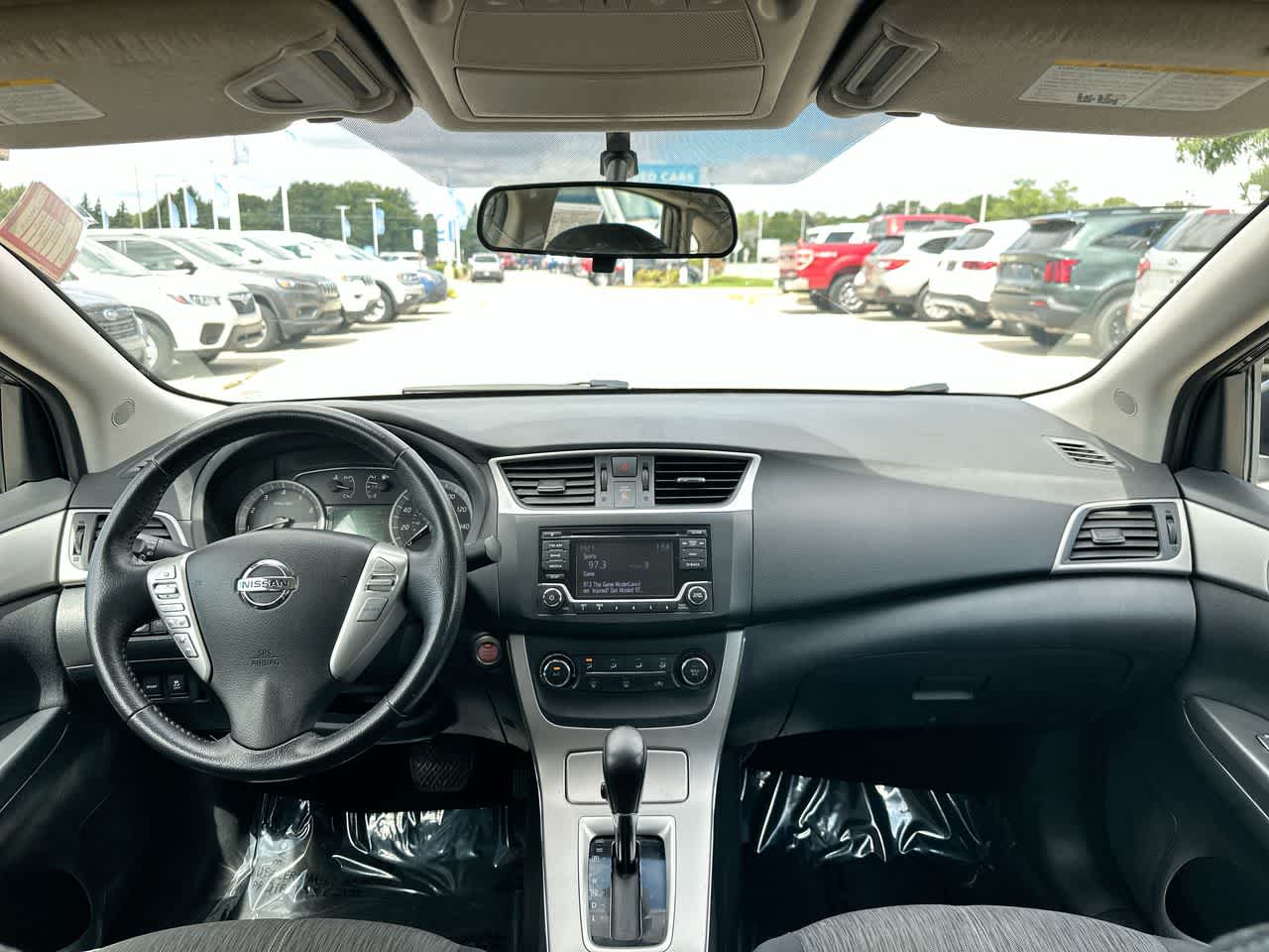 Thumbnail: 2015 Nissan Sentra - 20