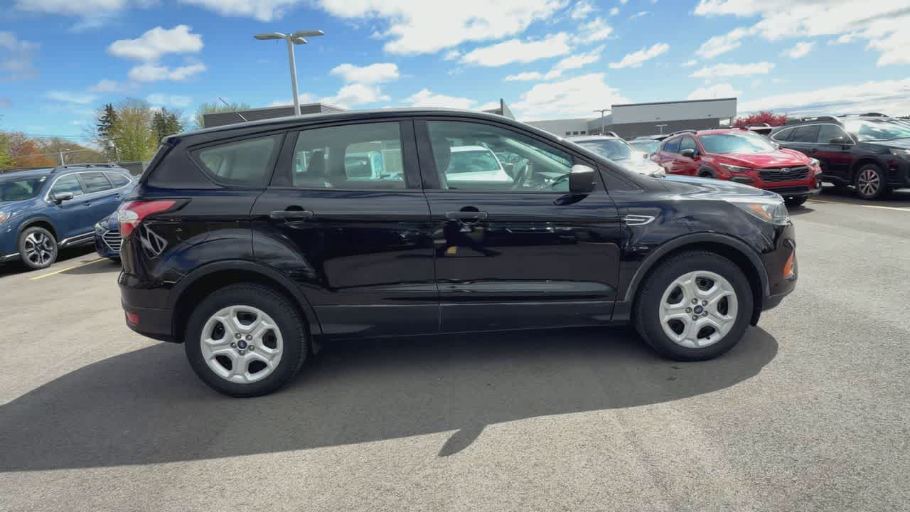 Thumbnail: 2018 Ford Escape - 9