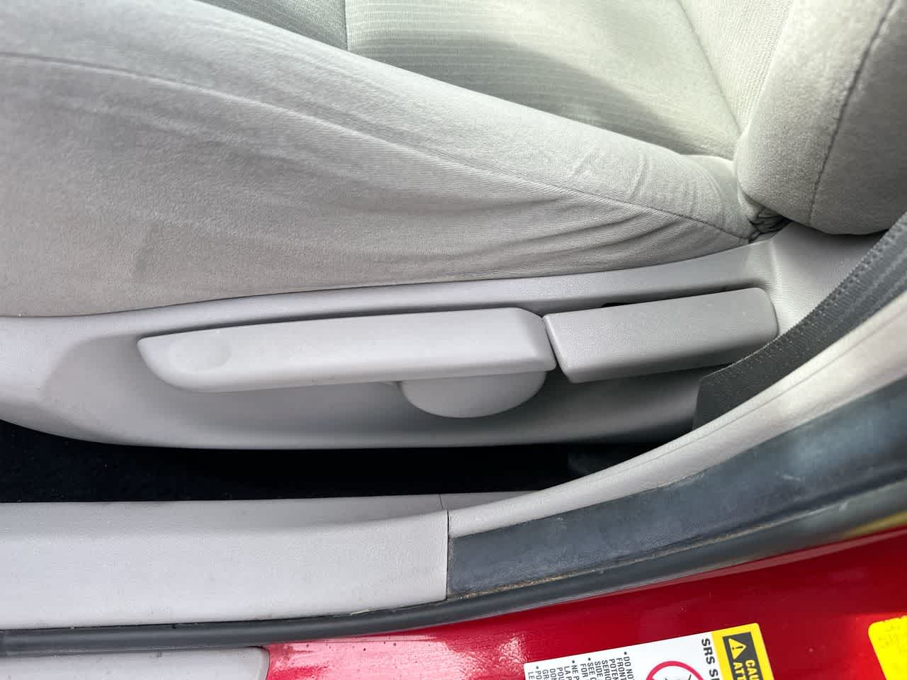 Thumbnail: 2013 Toyota Corolla - 22