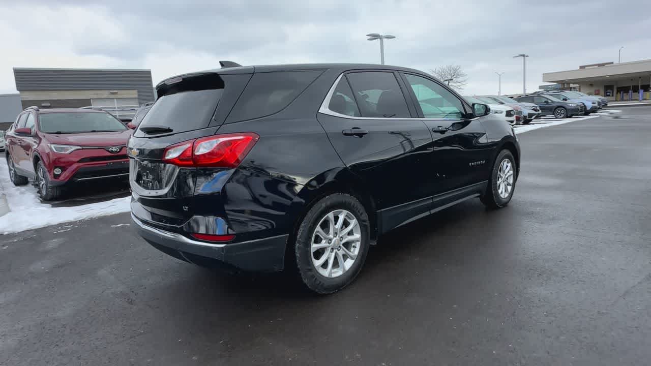 Thumbnail: 2020 Chevrolet Equinox - 8