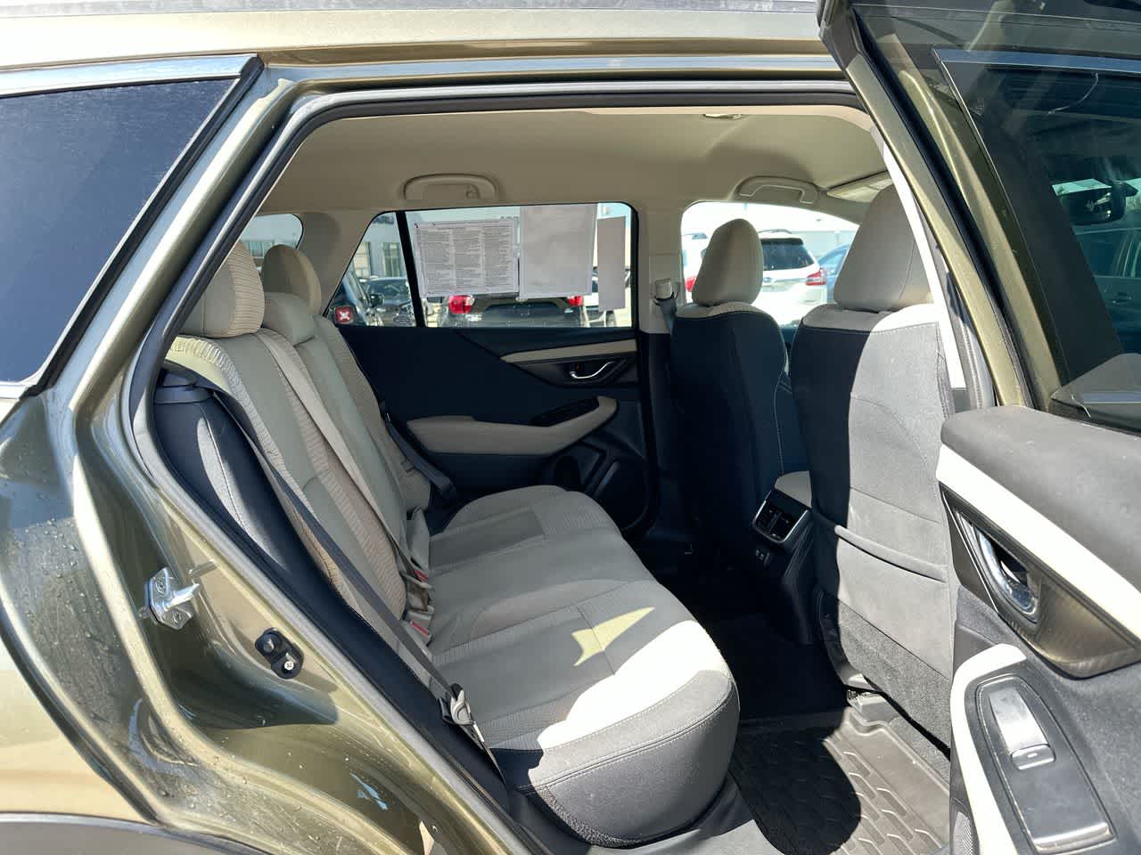 2022 Subaru Outback Premium 25
