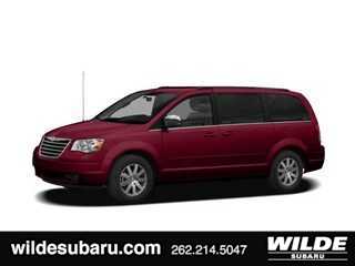 2008 Chrysler Town & Country Touring's photo