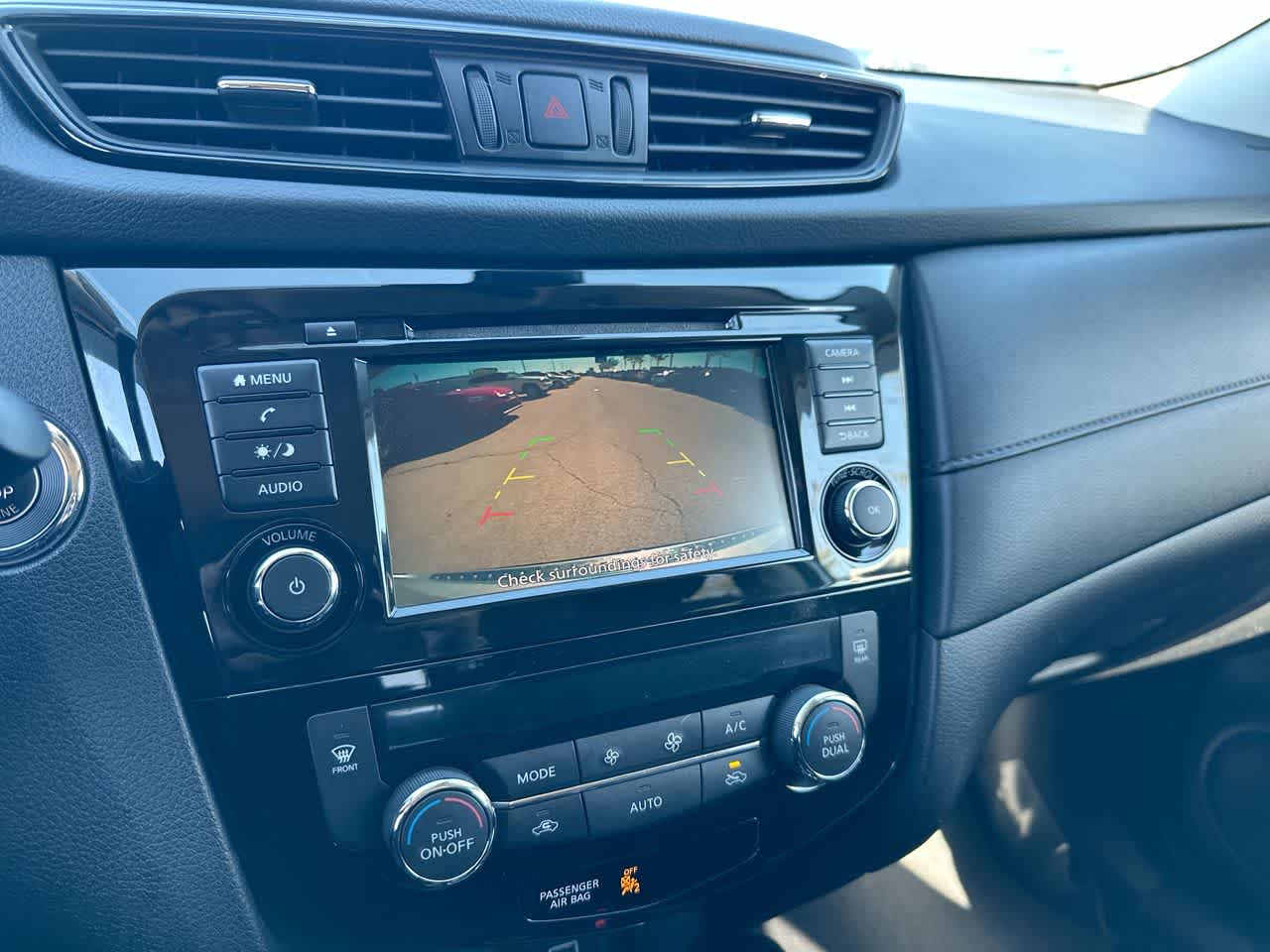 Thumbnail: 2019 Nissan Rogue - 31