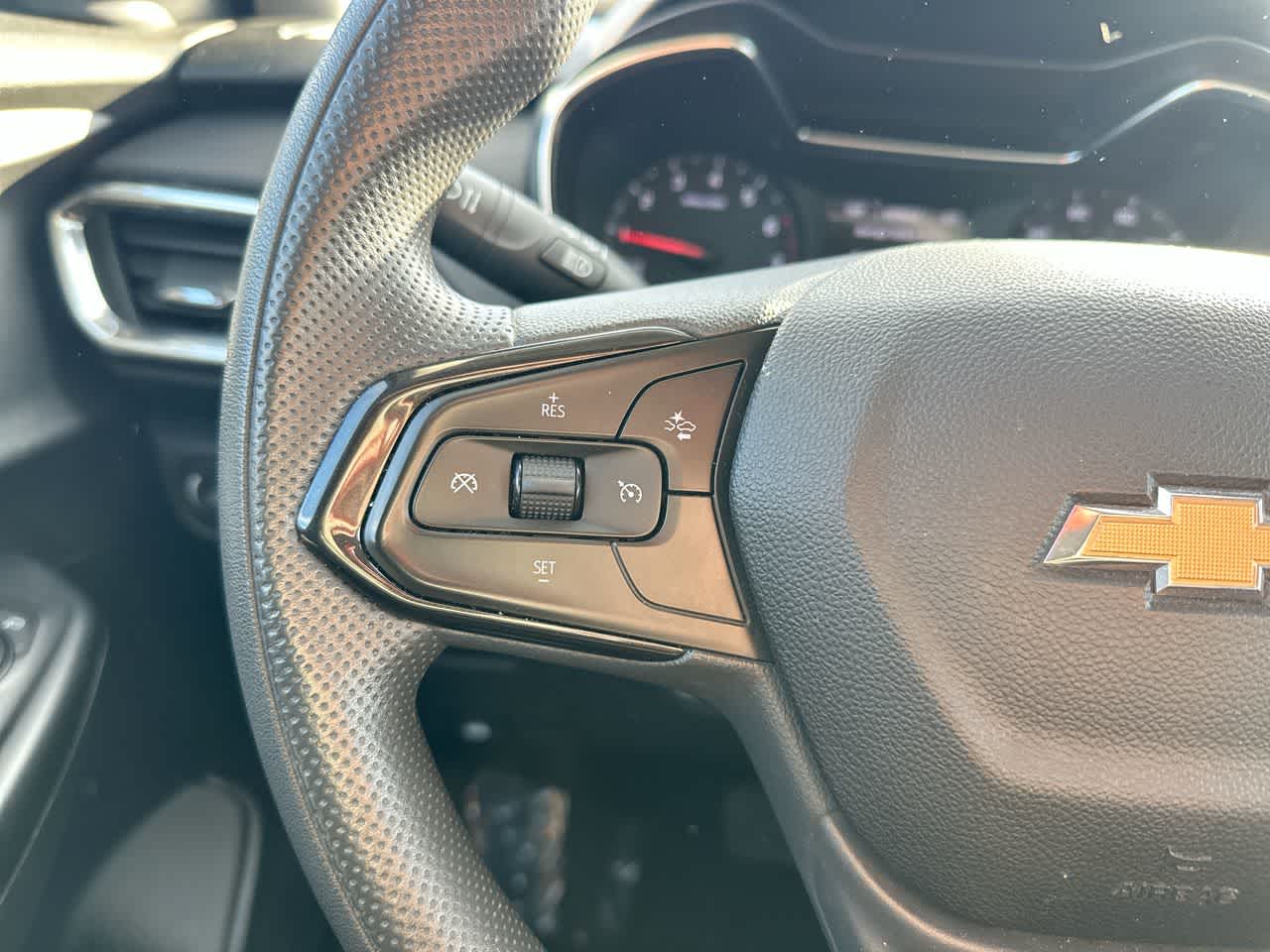 Thumbnail: 2021 Chevrolet TrailBlazer - 28