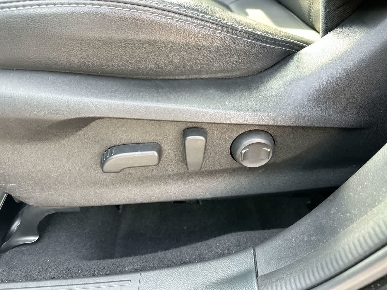 Thumbnail: 2022 Subaru Forester - 22