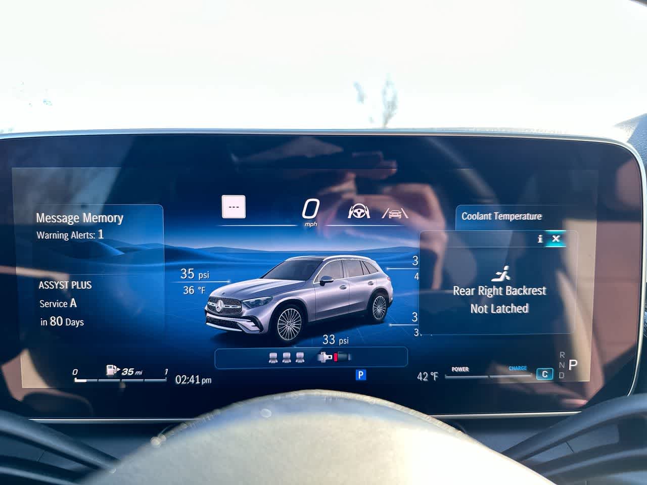 Thumbnail: 2025 Mercedes-Benz GLC - 37