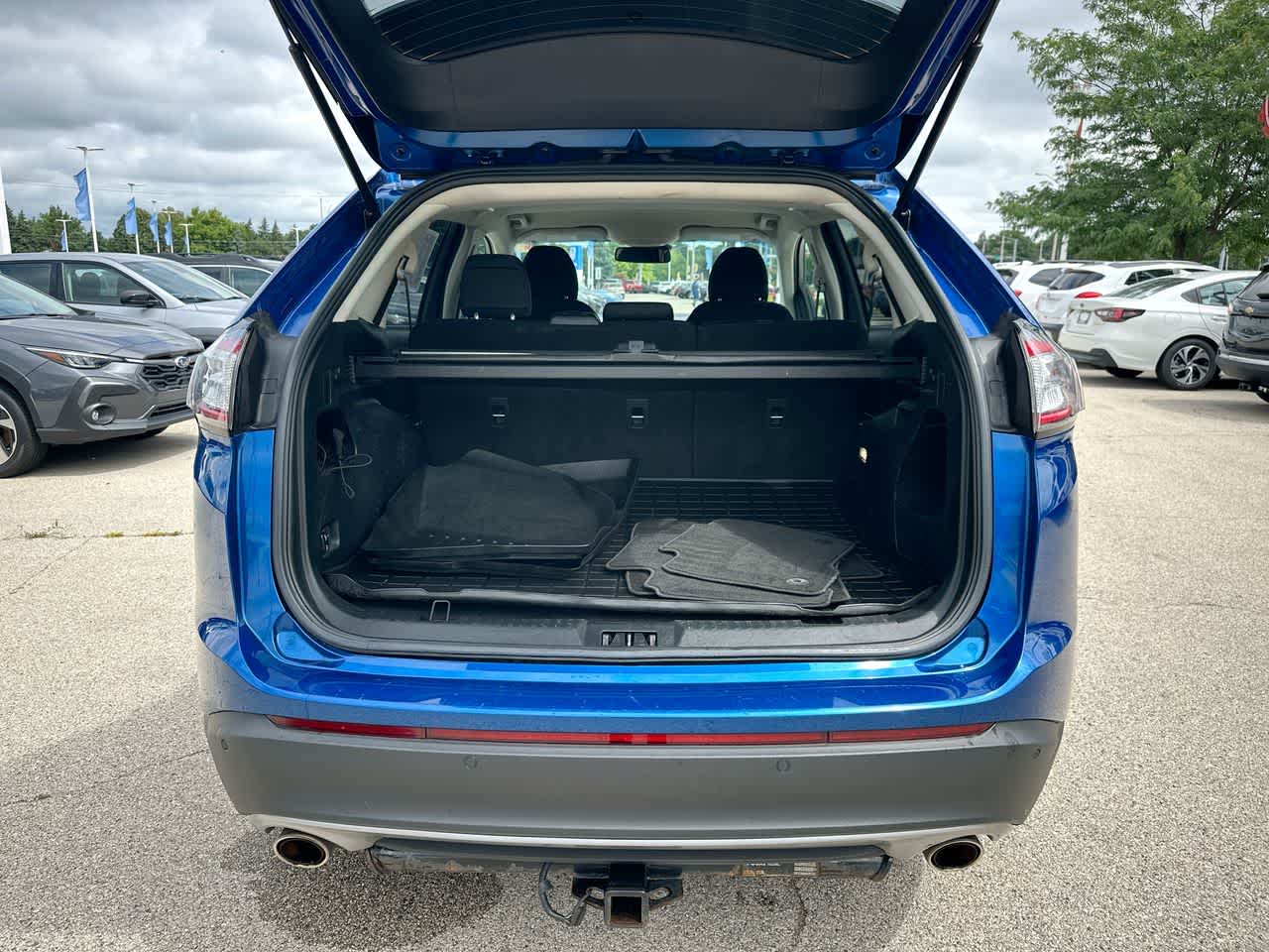 Thumbnail: 2018 Ford Edge - 35
