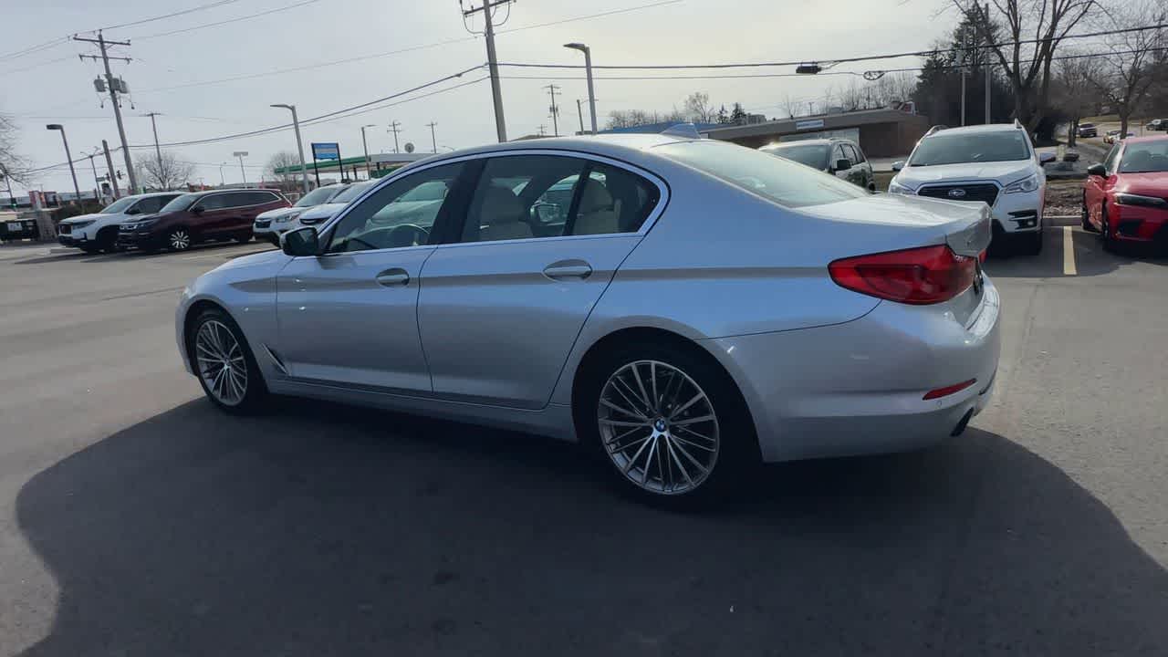 Thumbnail: 2020 BMW 5 Series - 6