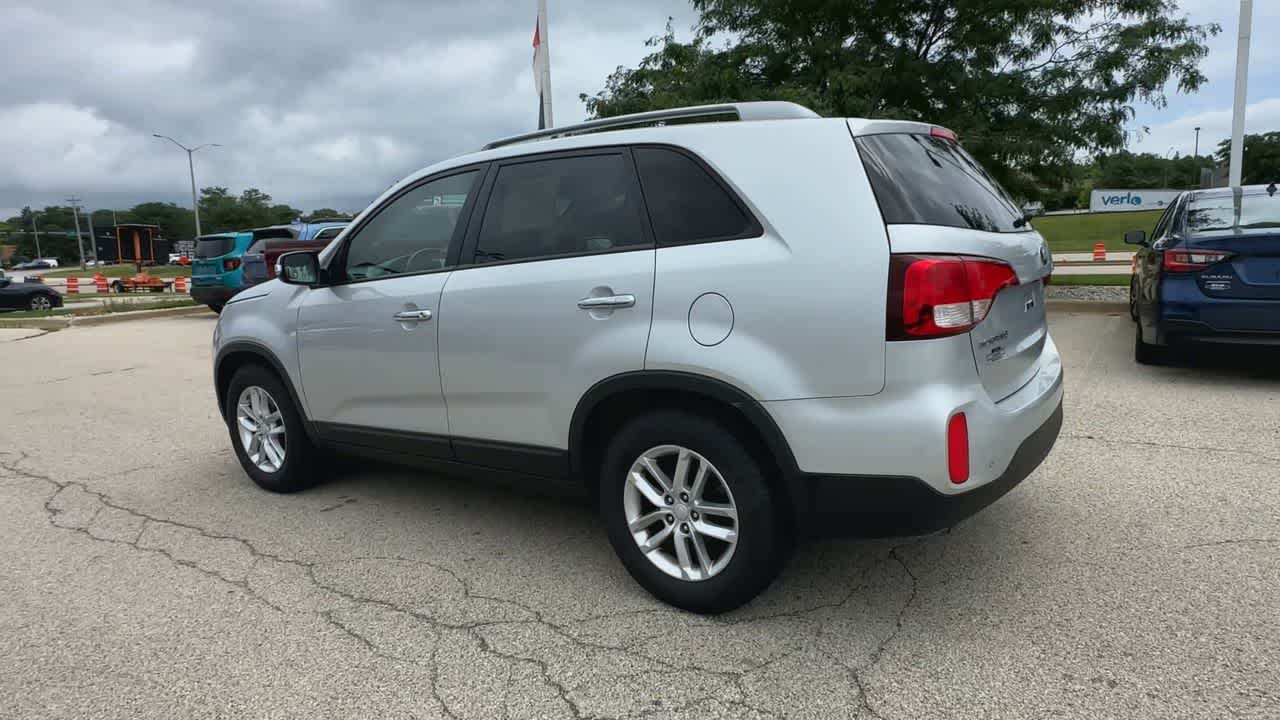 Thumbnail: 2015 Kia Sorento - 6