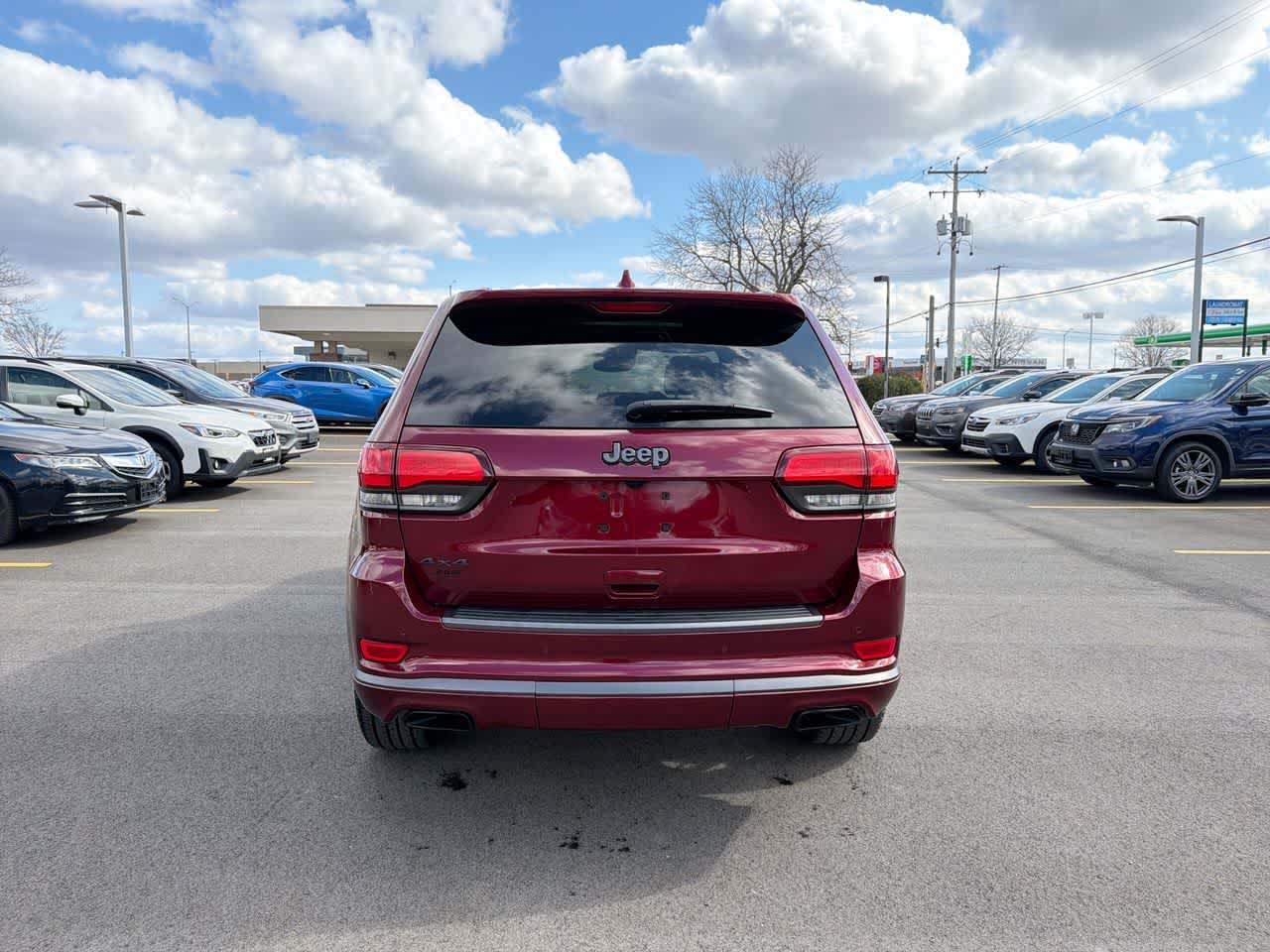 Thumbnail: 2020 Jeep Grand Cherokee - 12