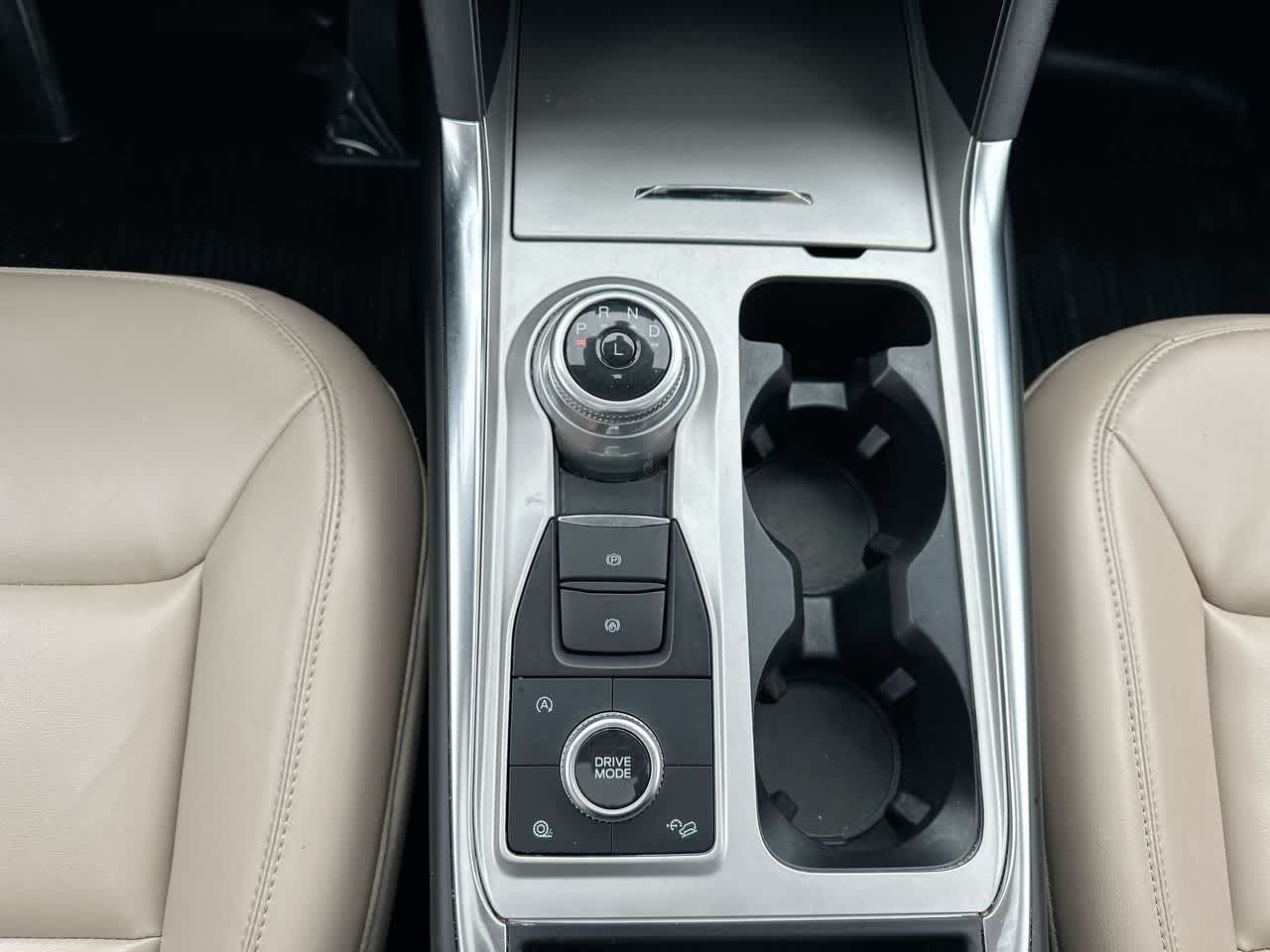 Thumbnail: 2021 Ford Explorer - 35