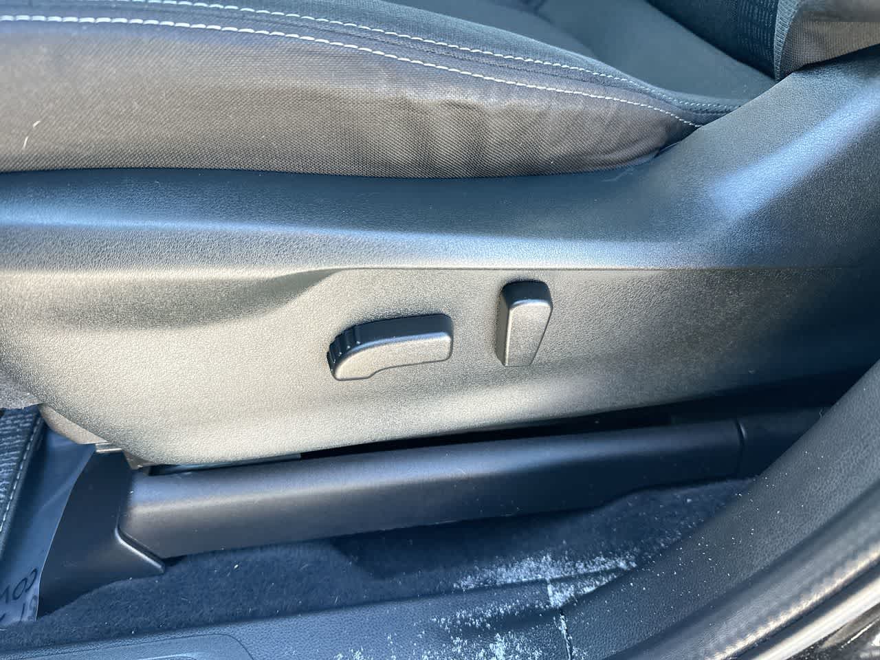 Thumbnail: 2022 Subaru Ascent - 22