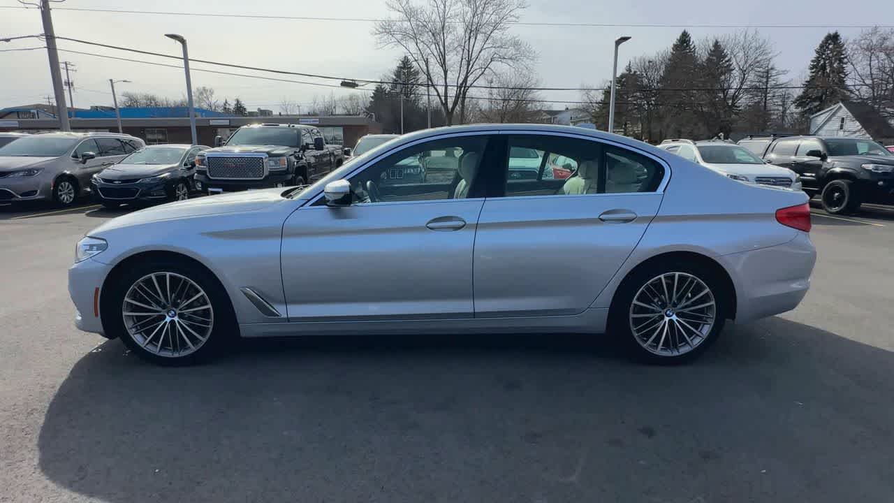 Thumbnail: 2020 BMW 5 Series - 5