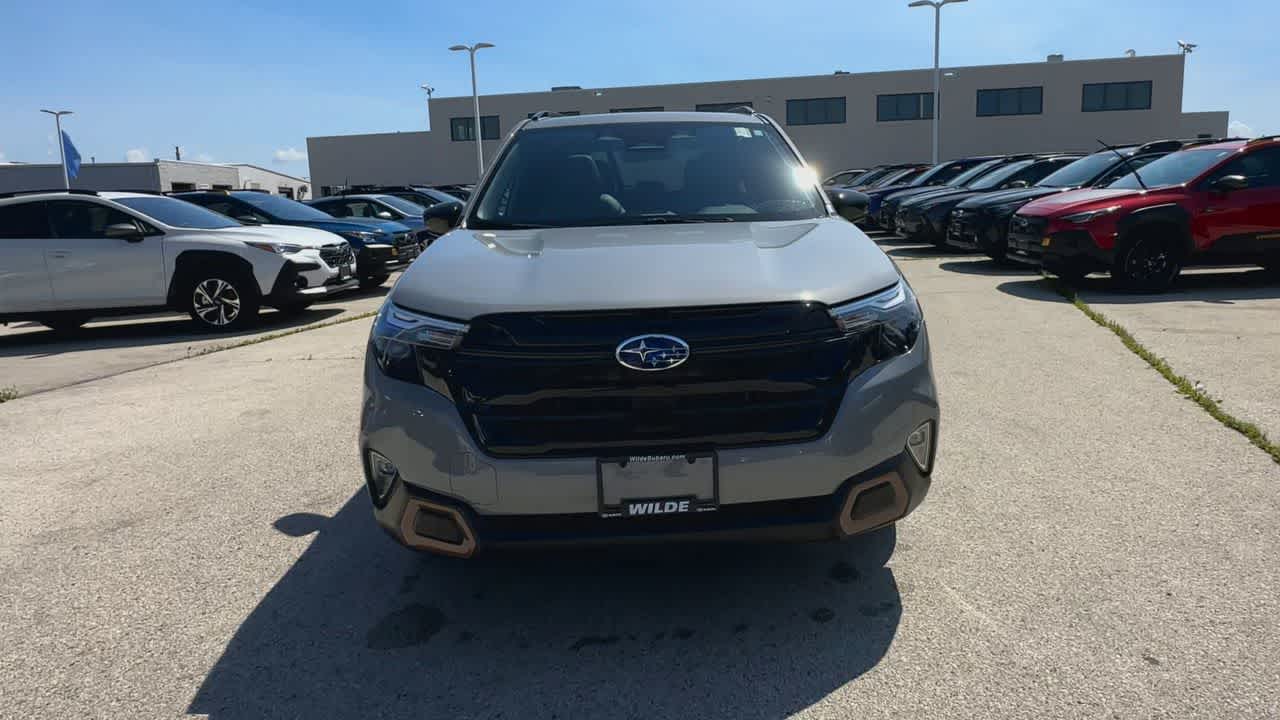 2025 Subaru Forester Sport photo 3