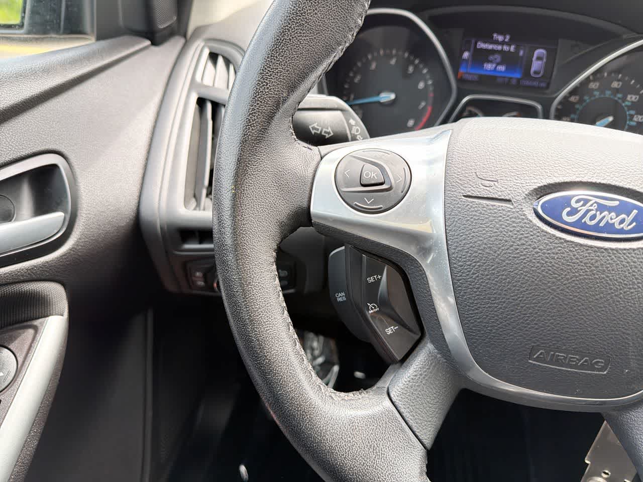 Thumbnail: 2013 Ford Focus - 28