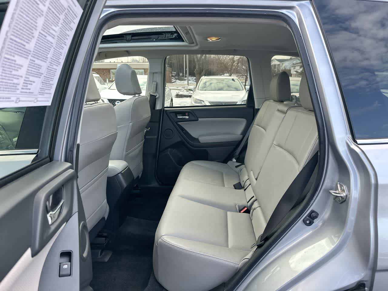 Thumbnail: 2015 Subaru Forester - 25