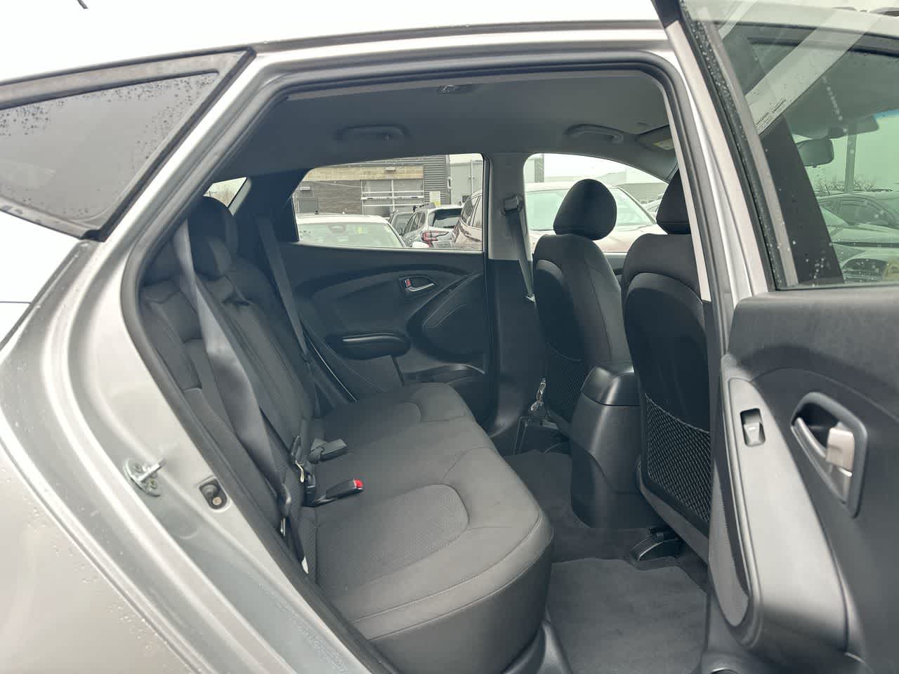 Thumbnail: 2015 Hyundai Tucson - 25