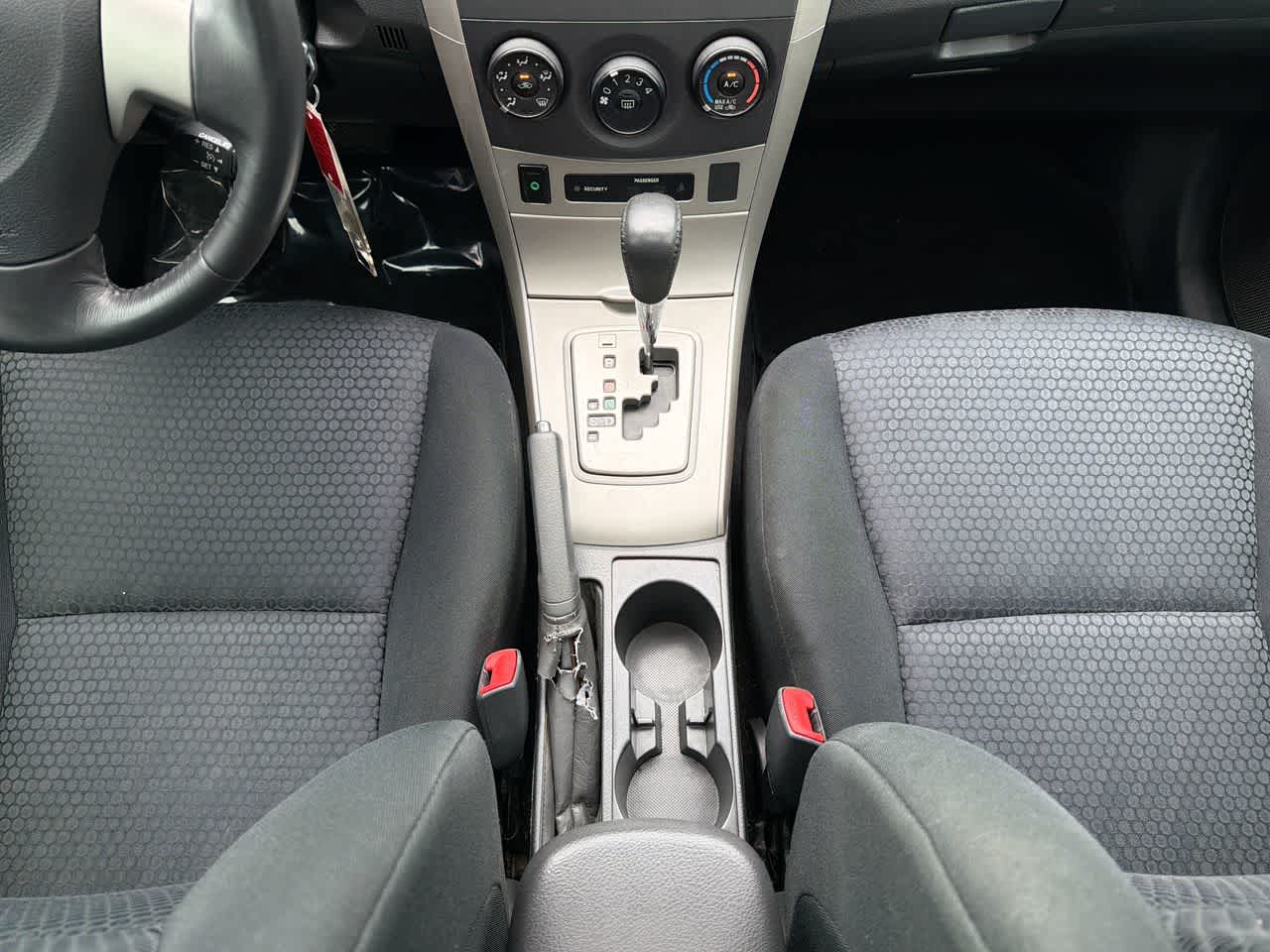 Thumbnail: 2009 Toyota Corolla - 30