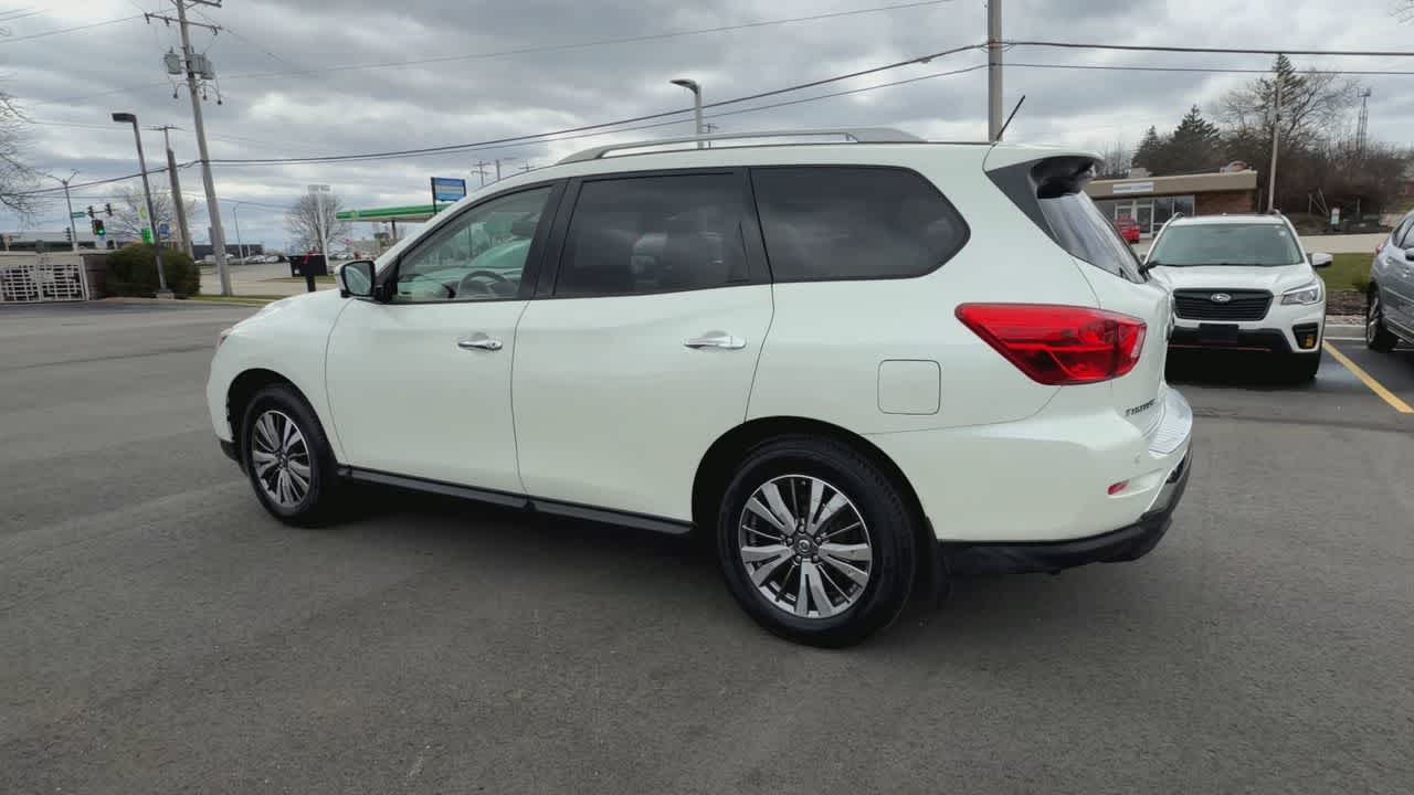Thumbnail: 2018 Nissan Pathfinder - 6