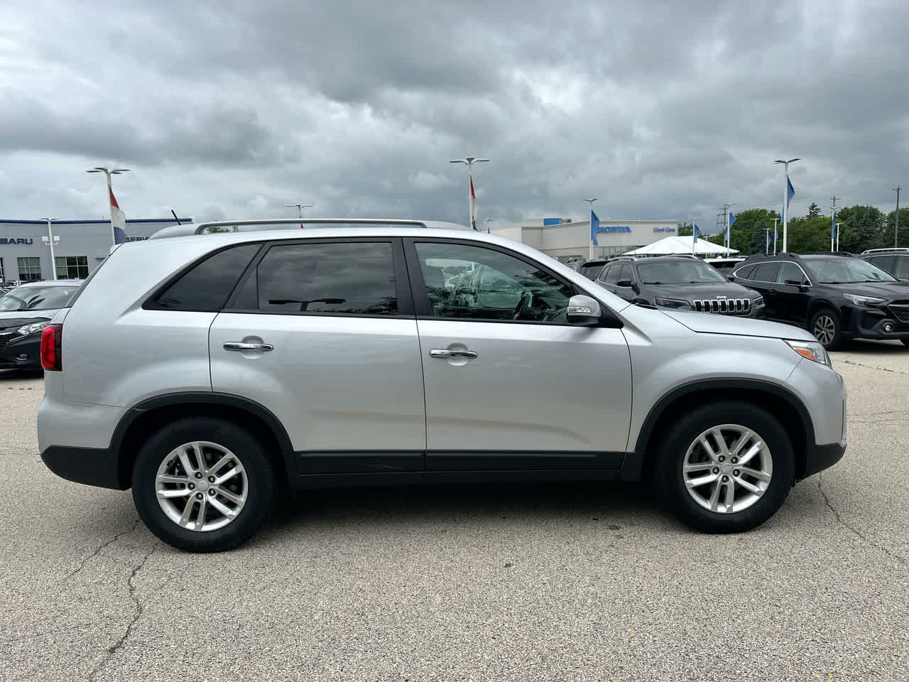 Thumbnail: 2015 Kia Sorento - 14