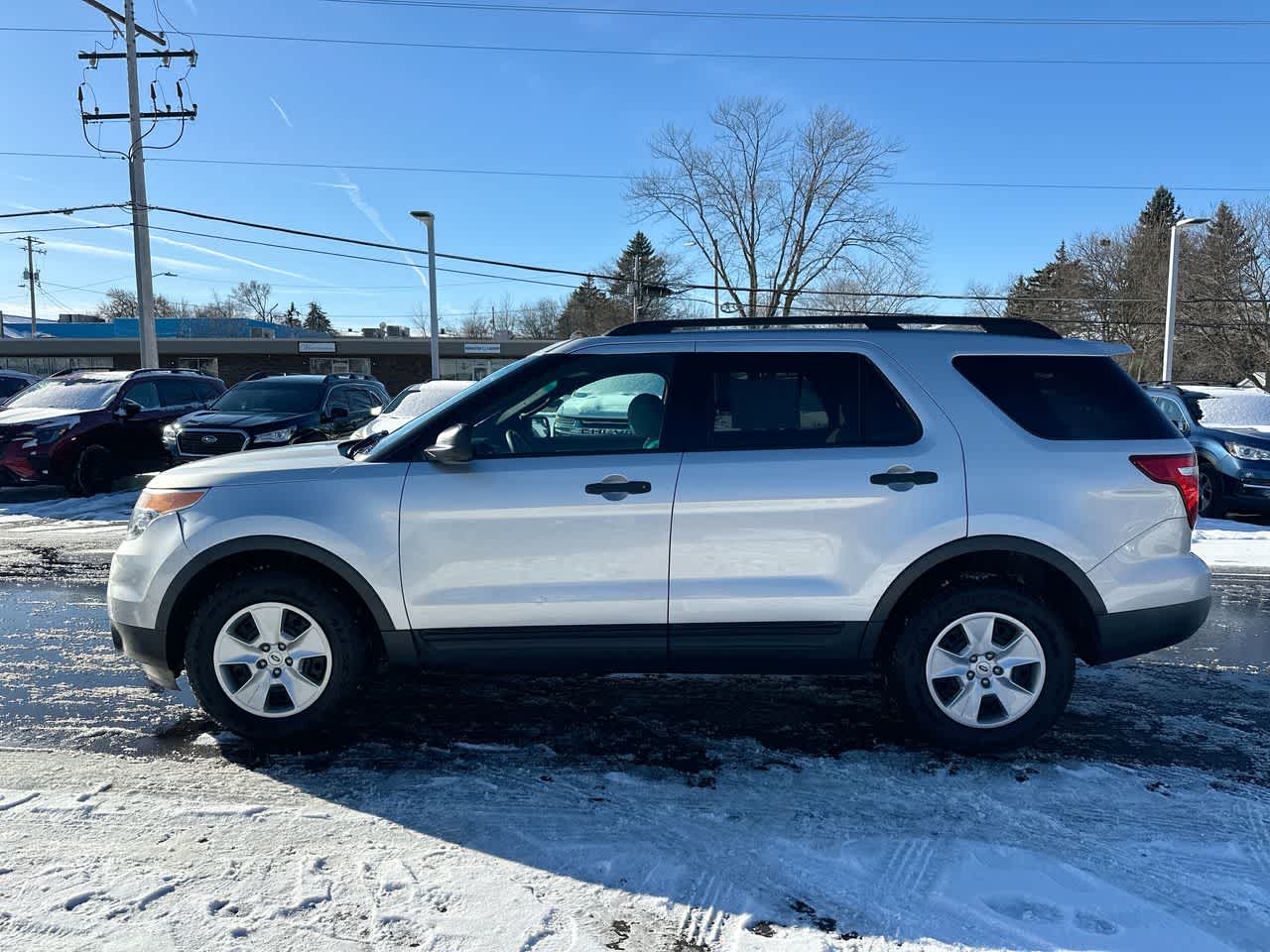 Thumbnail: 2013 Ford Explorer - 10