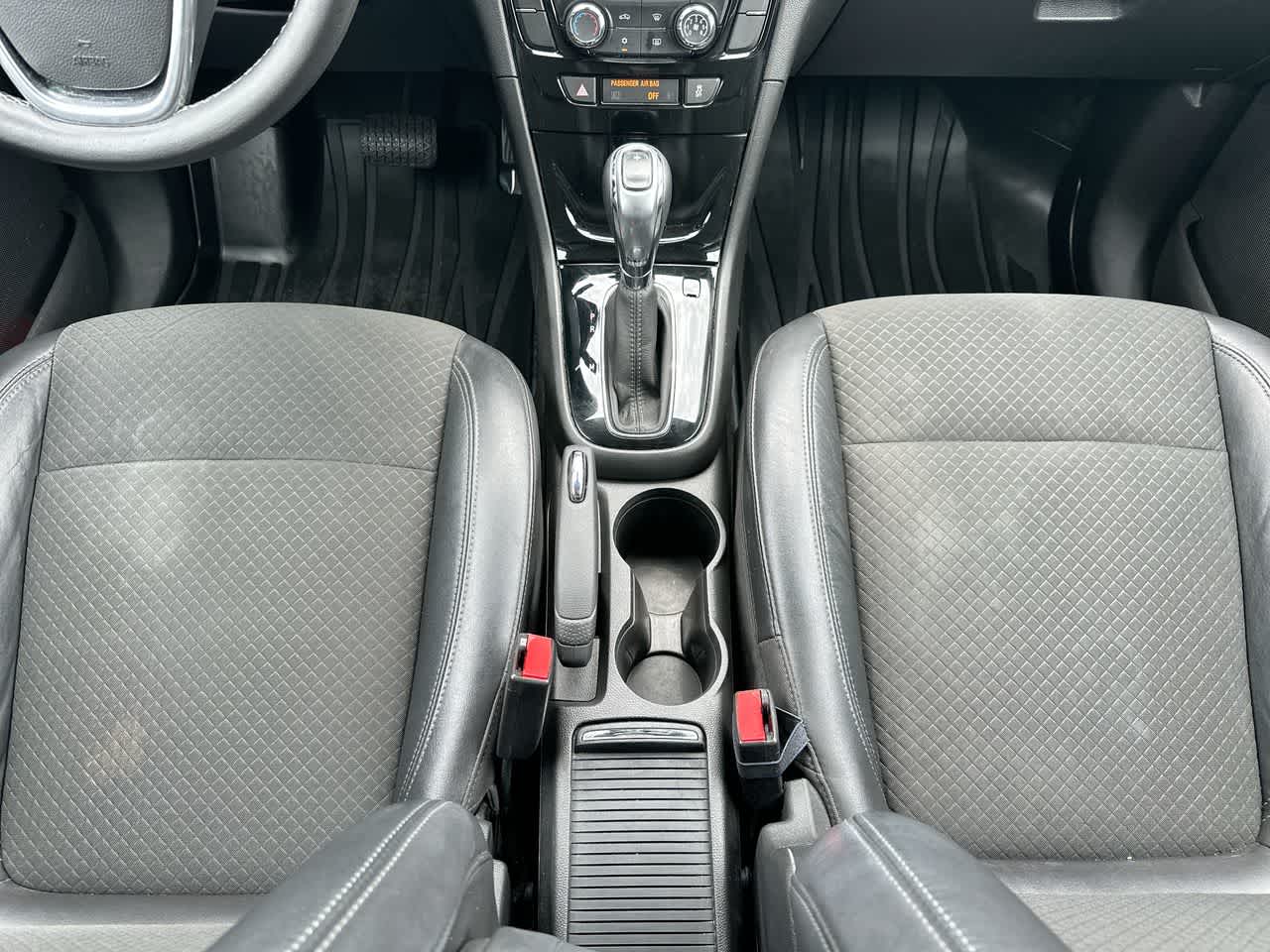 Thumbnail: 2017 Buick Encore - 30