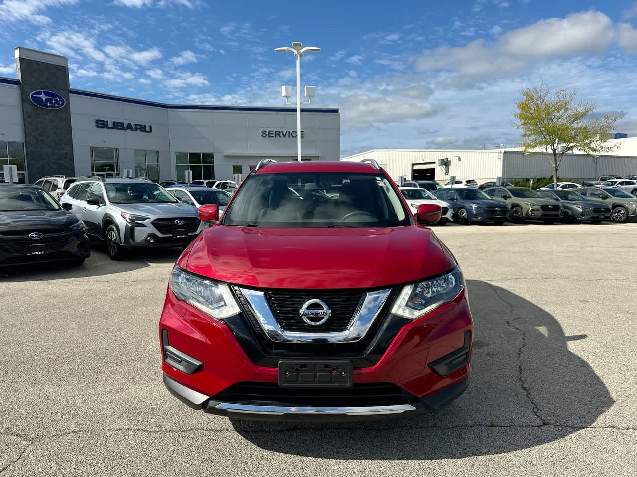 Thumbnail: 2017 Nissan Rogue - 16