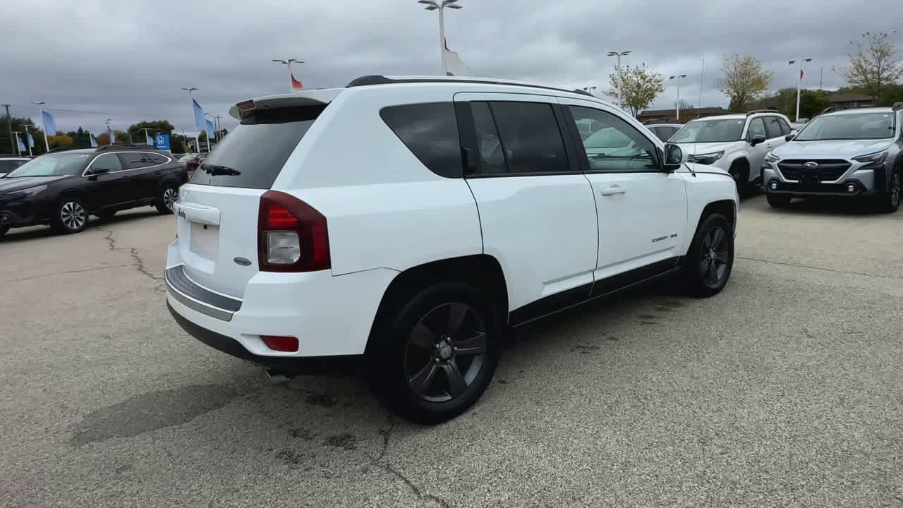 Thumbnail: 2017 Jeep Compass - 8
