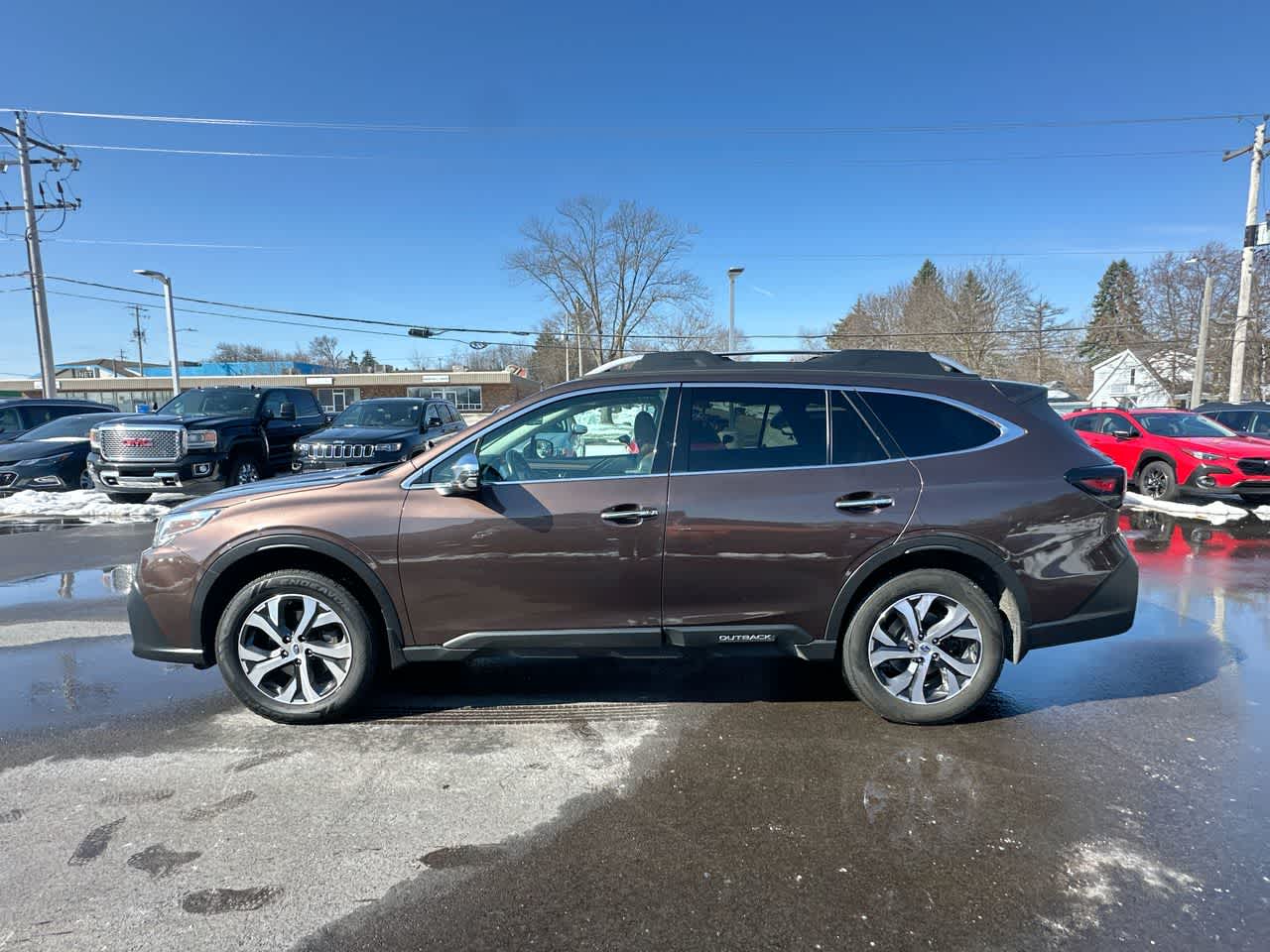 Thumbnail: 2022 Subaru Outback - 10