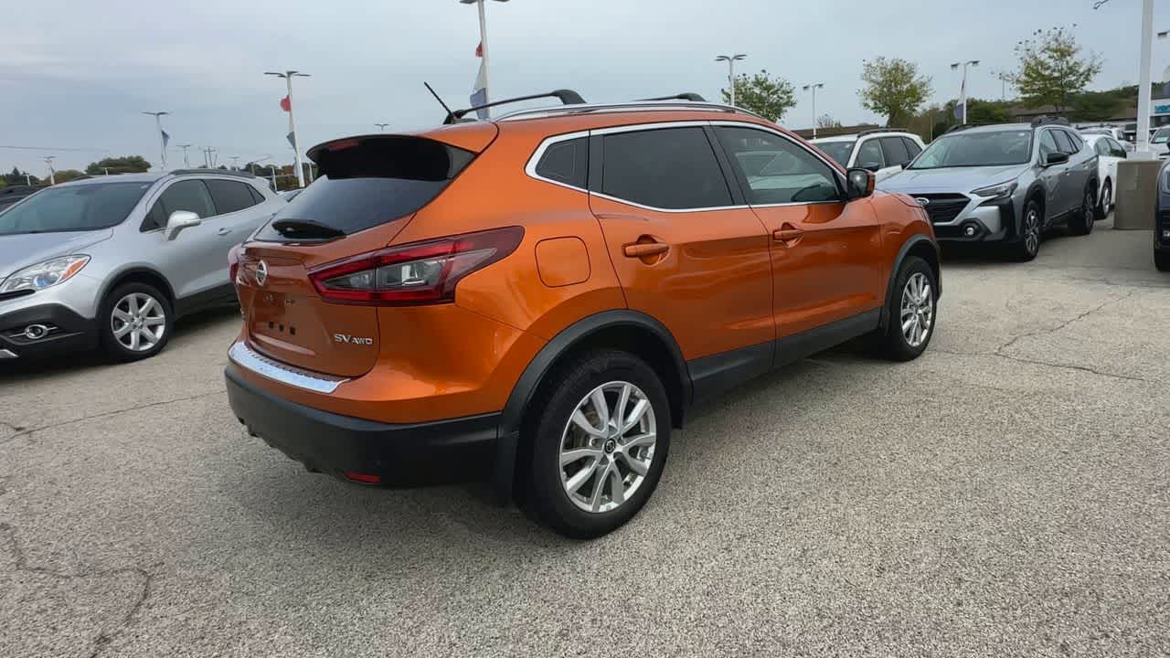 Thumbnail: 2020 Nissan Rogue Sport - 8