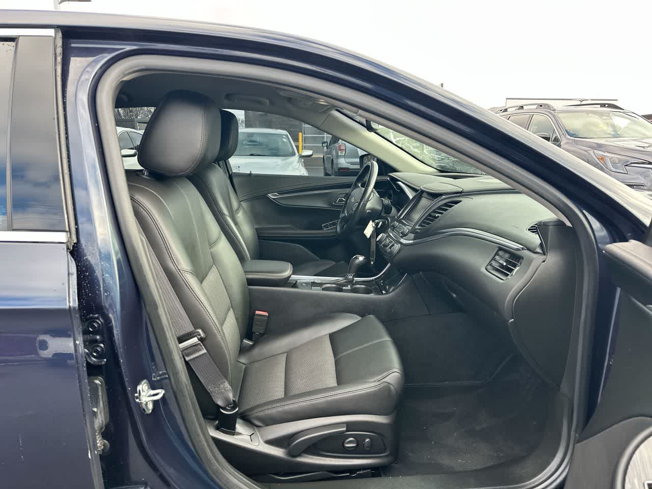 Thumbnail: 2017 Chevrolet Impala - 26