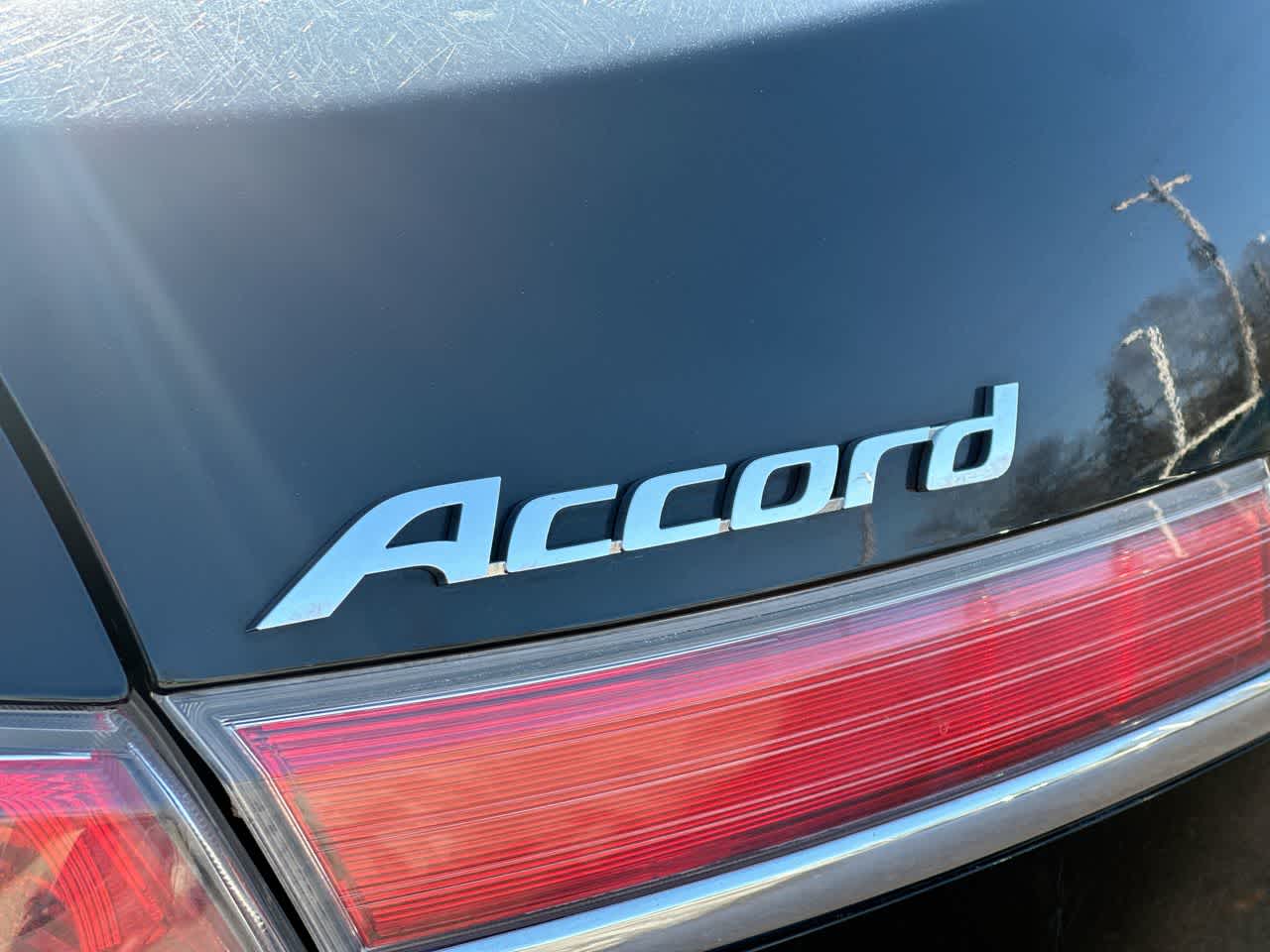 Thumbnail: 2012 Honda Accord - 17
