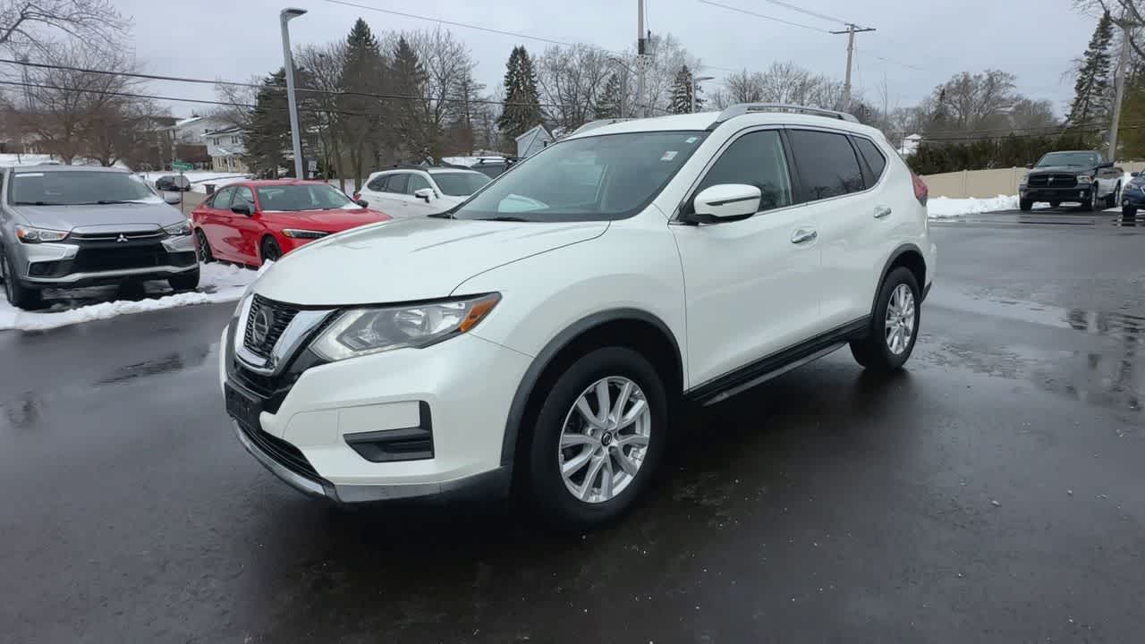 Thumbnail: 2018 Nissan Rogue - 4