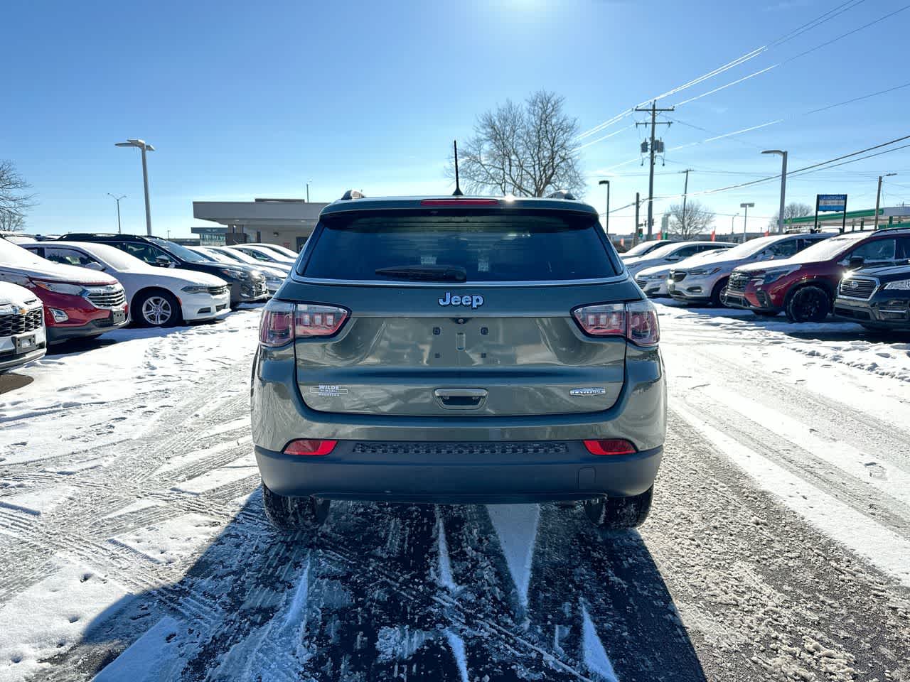 Thumbnail: 2018 Jeep Compass - 12