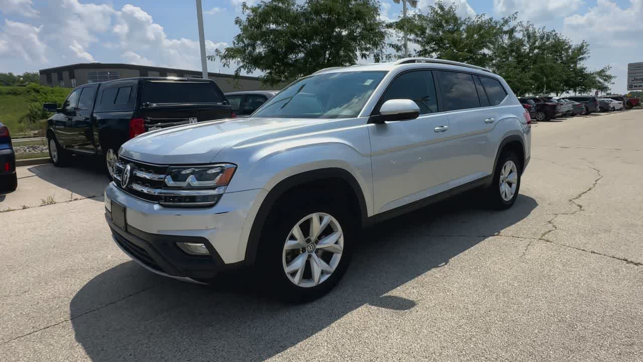 Thumbnail: 2018 Volkswagen Atlas - 4
