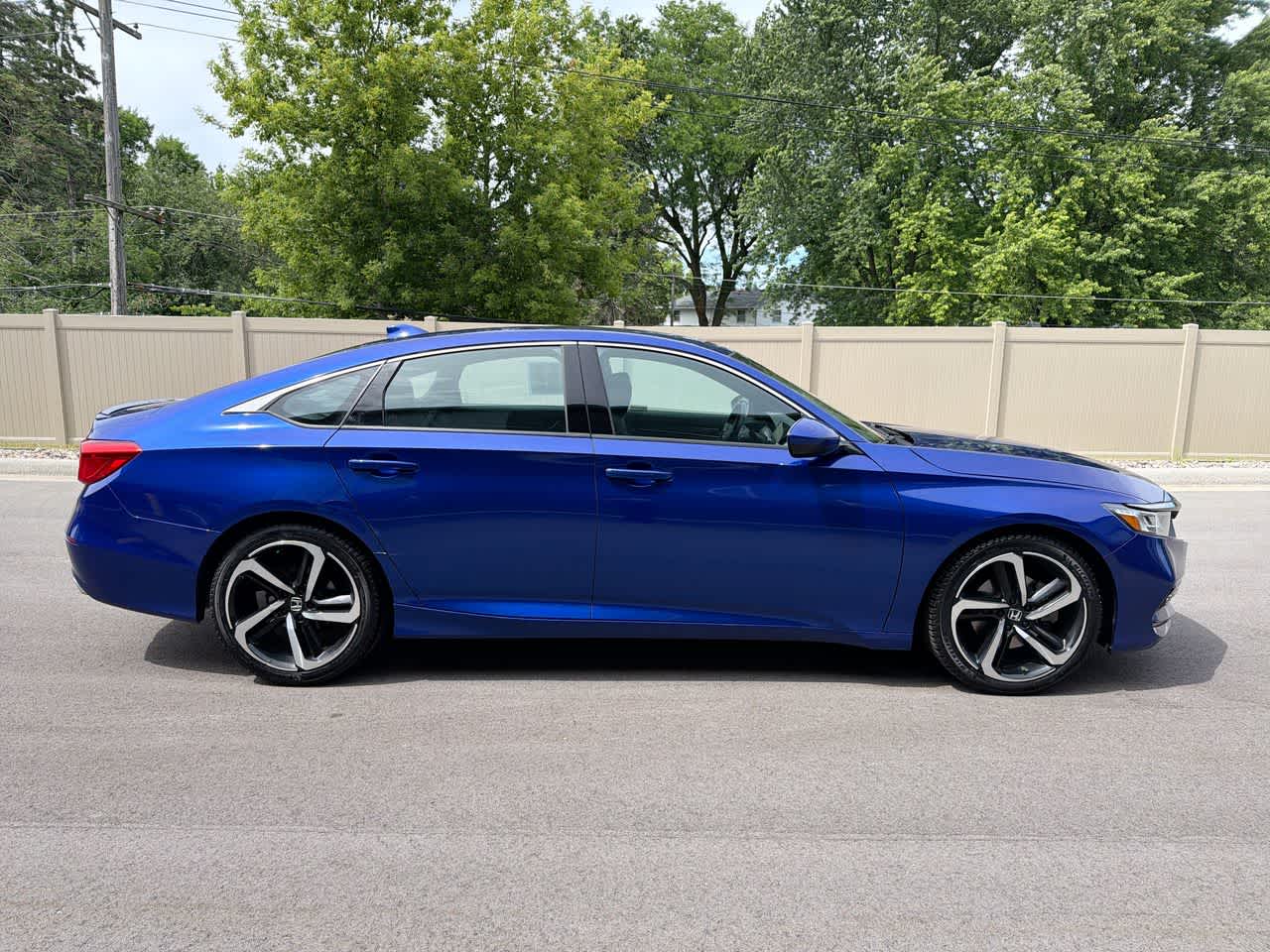 Thumbnail: 2018 Honda Accord - 14