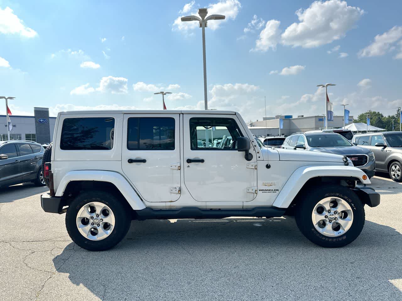 Thumbnail: 2013 Jeep Wrangler - 14