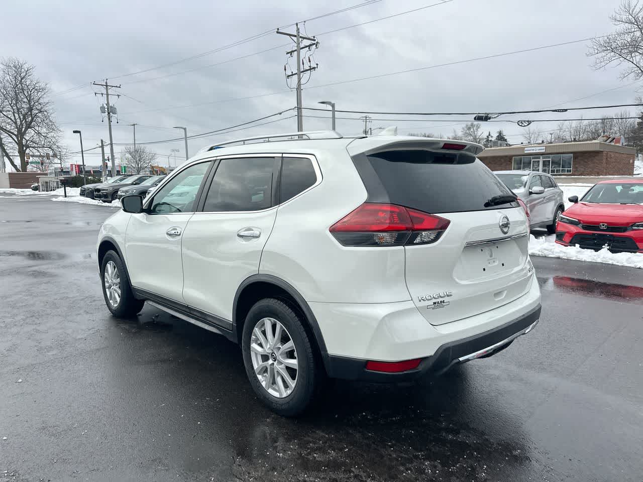 Thumbnail: 2018 Nissan Rogue - 11