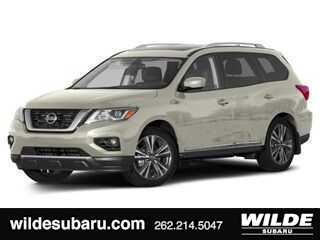 2017 Nissan Pathfinder SL -
                  Waukesha, WI
