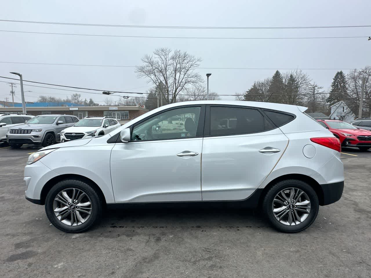 Thumbnail: 2015 Hyundai Tucson - 10