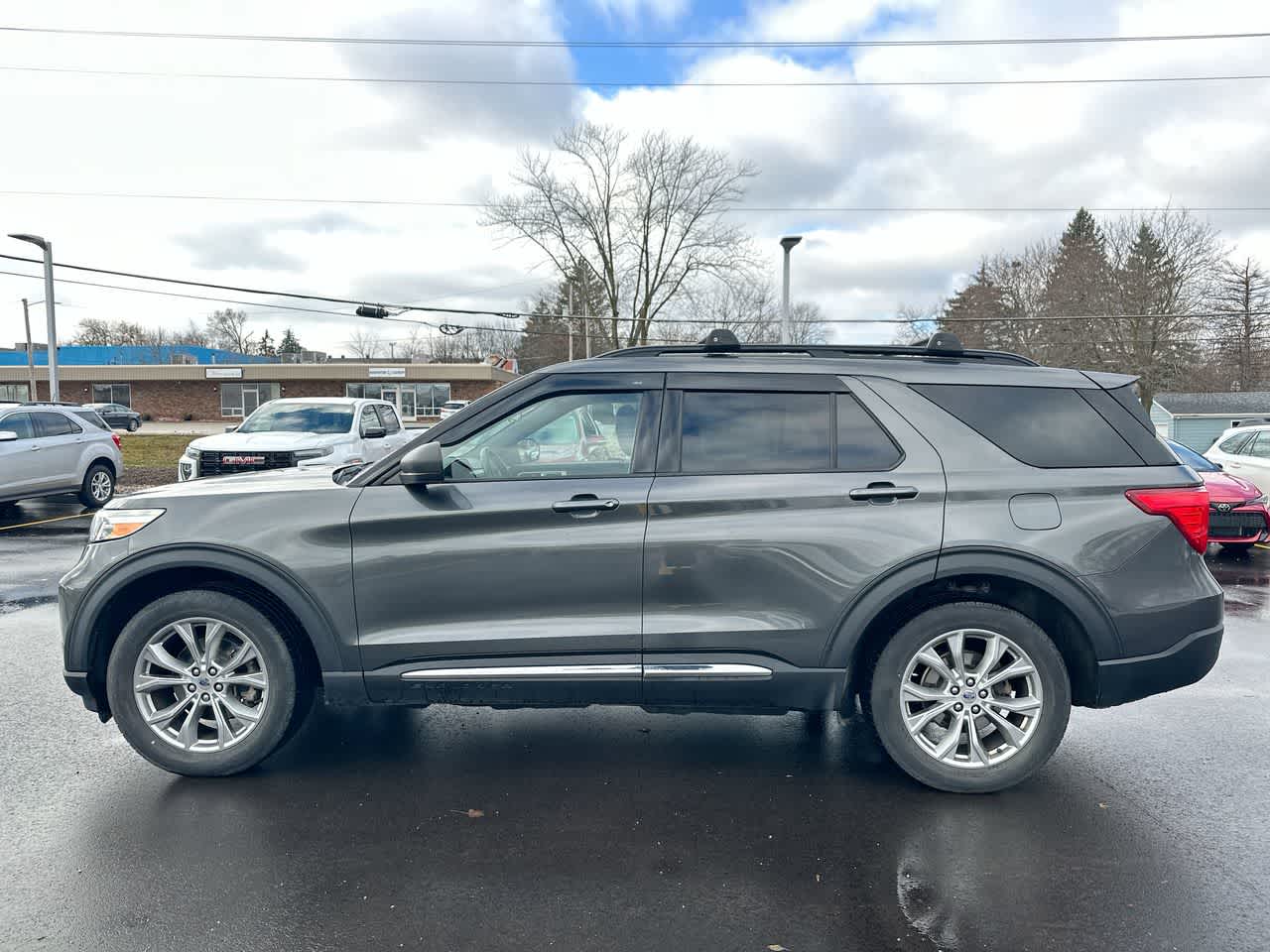 Thumbnail: 2020 Ford Explorer - 10