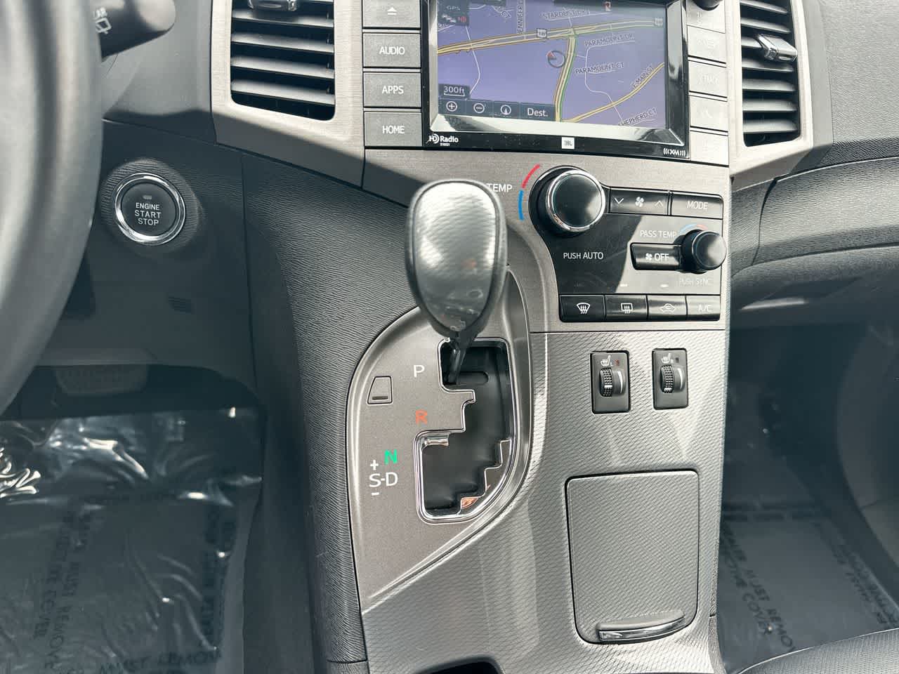 Thumbnail: 2015 Toyota Venza - 35