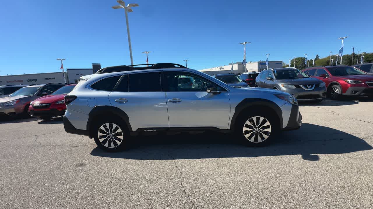 Thumbnail: 2023 Subaru Outback - 9