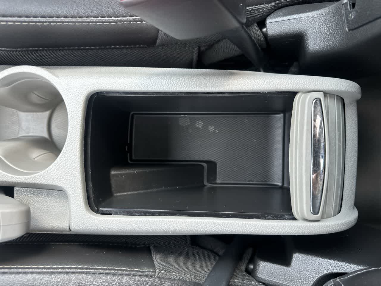 Thumbnail: 2015 Buick Encore - 32