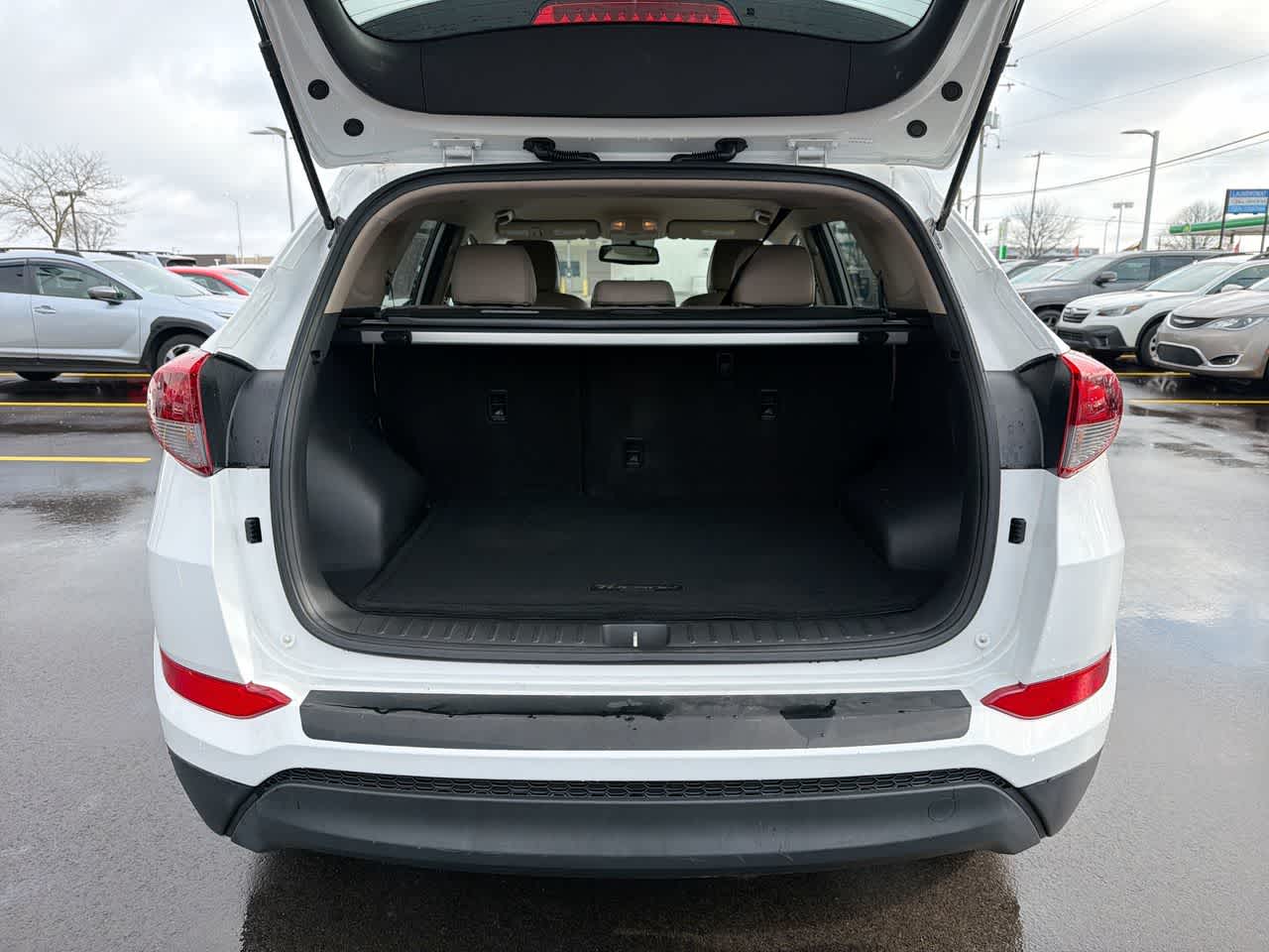 Thumbnail: 2017 Hyundai Tucson - 36