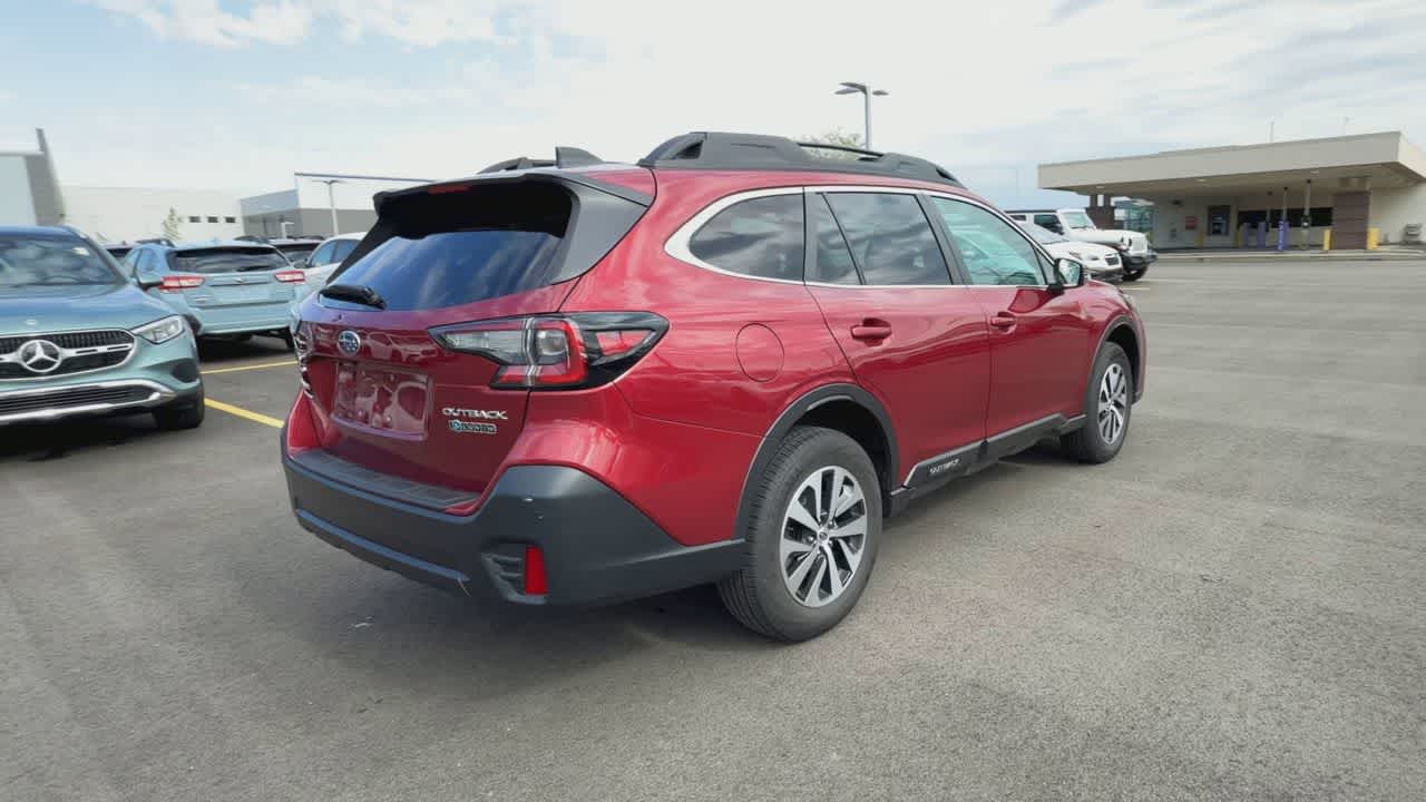 Thumbnail: 2022 Subaru Outback - 8