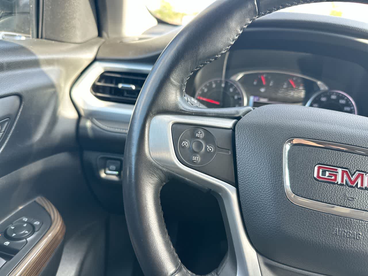 Thumbnail: 2017 GMC Acadia - 29